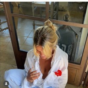 Djerf Avenue white breezy shirt size S